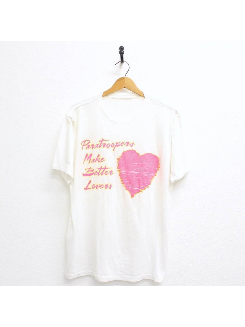 Vintage Paratroopers Make Better Lovers T Shirt XL